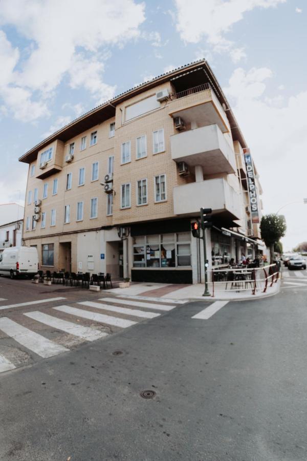 Hotel Delphos Moraleja Exterior photo