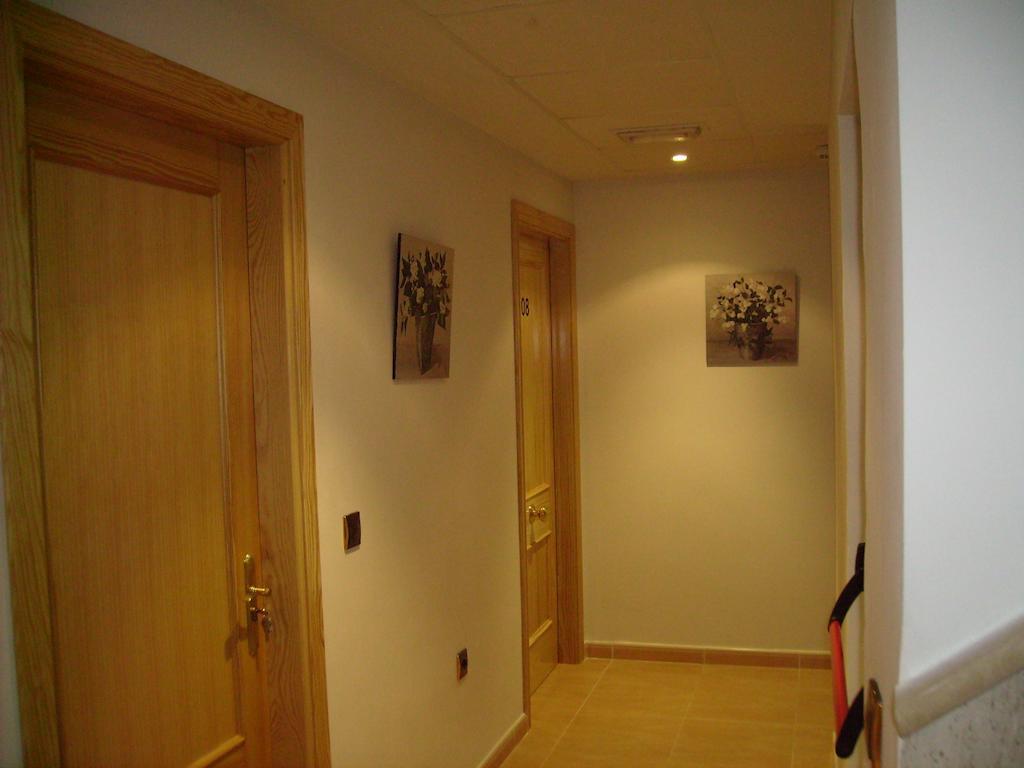 Hotel Delphos Moraleja Exterior photo